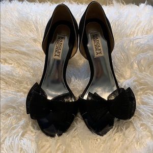 Badgley Mischka pumps